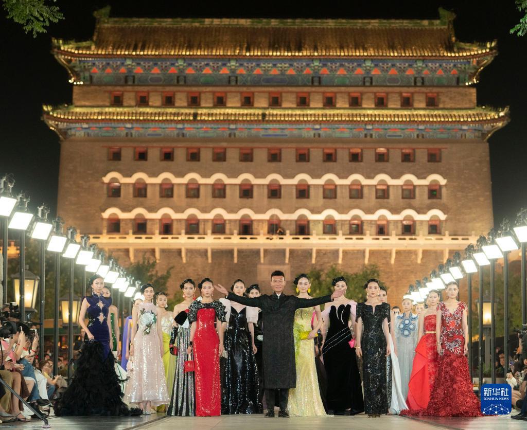 银河国际点击台下载